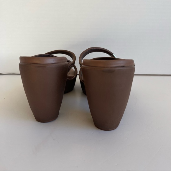 Crocs Cyprus Heels Slip On Casual Sandals Brown/Bronze Women's Size 9 - Picture 3 of 7